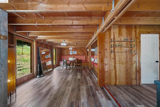300 Rancho de Maria, Martinez CA: https://media.crmls.org/mediaz/cafdf52f-7497-4d1c-b350-b79536743d65.jpg