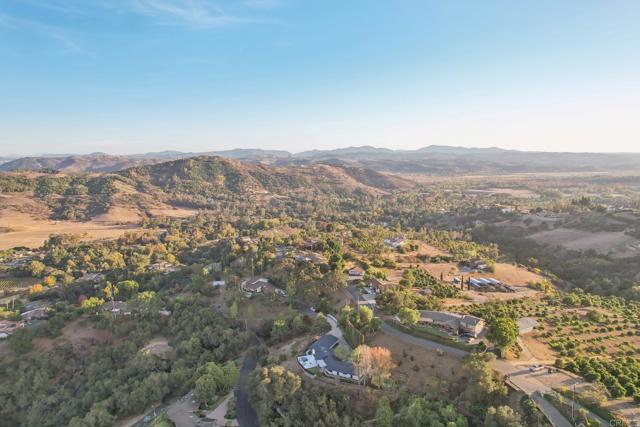 Detail Gallery Image 73 of 75 For 3053 Skycrest Dr, Fallbrook,  CA 92028 - 3 Beds | 2/1 Baths