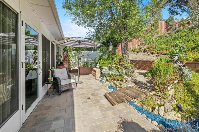 8455 Nentra St, La Mesa CA: https://media.crmls.org/mediaz/cafeb953-b3fc-4c9a-9225-faeda2e14cf9.jpg