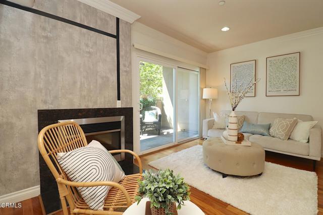 Detail Gallery Image 11 of 34 For 3855 Ingraham St #204,  Los Angeles,  CA 90005 - 3 Beds | 2 Baths