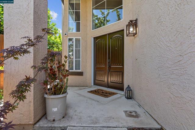 2057 Rapallo Way, Bay Point CA: https://media.crmls.org/mediaz/cb02c03a-0e24-4d10-81df-8ed00b07156b.jpg