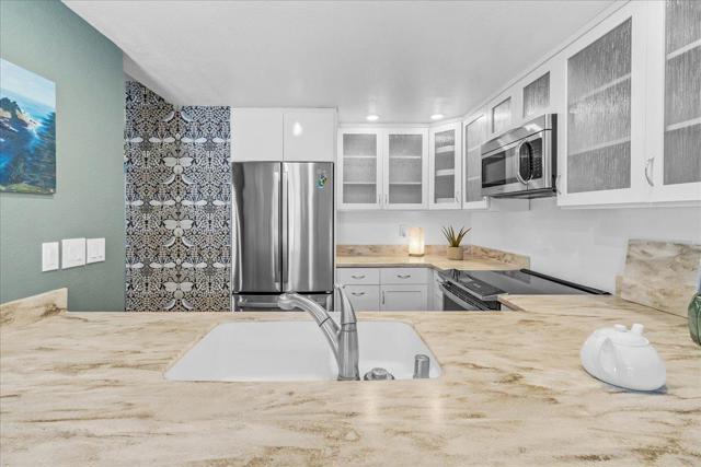1757 30th Avenue, Santa Cruz CA: https://media.crmls.org/mediaz/cb02e290-092e-46b1-ae0a-bcc92393008d.jpg