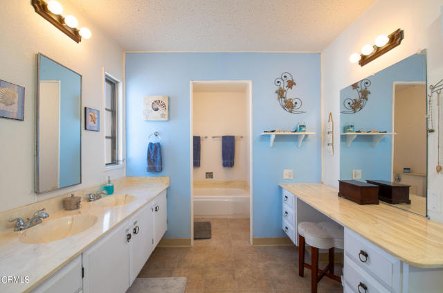 Detail Gallery Image 14 of 18 For 1550 Rory Ln #152,  Simi Valley,  CA 93063 - 2 Beds | 2 Baths