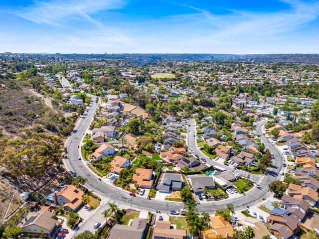 Detail Gallery Image 32 of 37 For 7310 Margerum Ave, San Diego,  CA 92120 - 4 Beds | 2/1 Baths