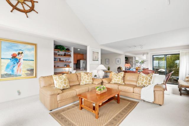 101 Shell Drive, Watsonville CA: https://media.crmls.org/mediaz/cb04d970-f1d0-44a7-8f5d-bdbb4d8f1485.jpg