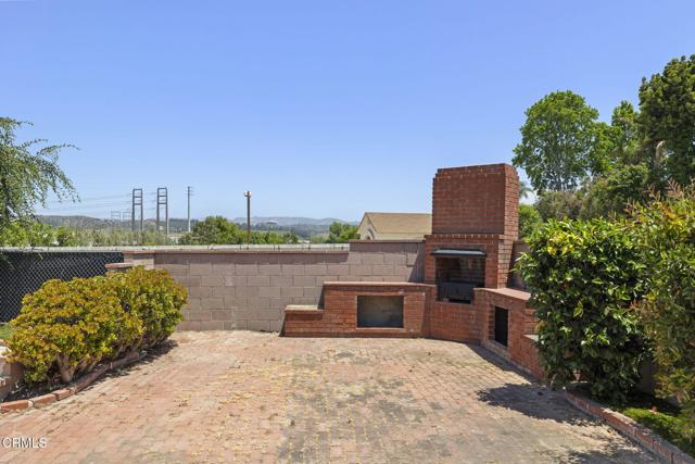 4226 Hitch Boulevard, Moorpark CA: https://media.crmls.org/mediaz/cb0572a1-d77d-485e-bdf5-fe65aeecbdfc.jpg