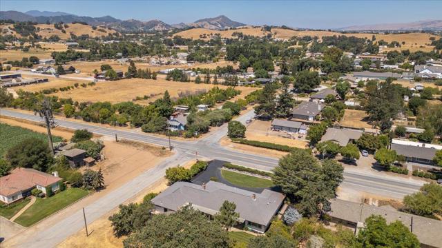 190 W San Martin Avenue, San Martin CA: https://media.crmls.org/mediaz/cb05f680-13e0-40f7-b4eb-6f07f295e30a.jpg