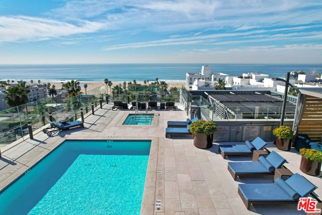 1755 Ocean Avenue, Santa Monica CA: https://media.crmls.org/mediaz/cb06cda4-2b16-4d3e-8c7c-7ac3a4e4ee6b.jpg