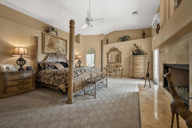 79505 Saint Margarets Bay, Bermuda Dunes CA: https://media.crmls.org/mediaz/cb081e1a-e880-443d-9d59-869141f3a758.jpg