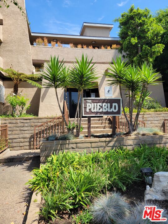 2501 W Redondo Beach Boulevard, Gardena CA: https://media.crmls.org/mediaz/cb0acf7d-ef53-447d-ac74-7744454fbe00.jpg