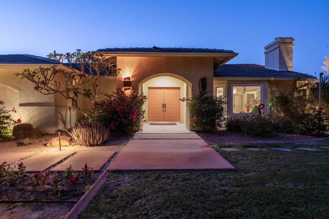 1360 E Vista Chino, Palm Springs CA: https://media.crmls.org/mediaz/cb0b5f18-d9af-4447-a0f7-ab5d089dab5f.jpg