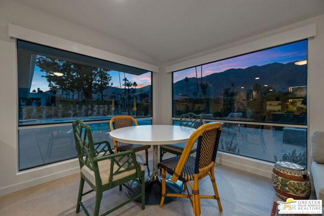 2367 S Yosemite Drive, Palm Springs CA: https://media.crmls.org/mediaz/cb0c8ca6-710d-41a0-b0ad-dc022da1a324.jpg