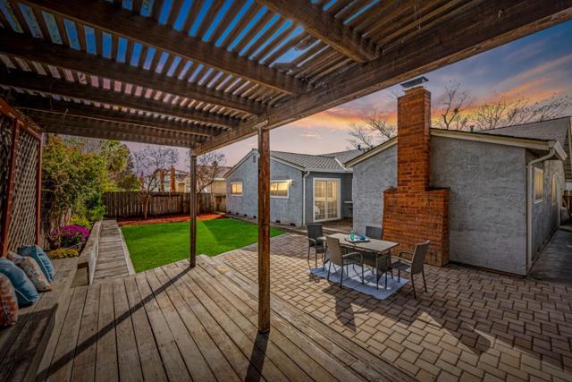 62 Park Sharon Drive, San Jose CA: https://media.crmls.org/mediaz/cb0d17ae-a720-464b-bf74-993b0c9a9120.jpg
