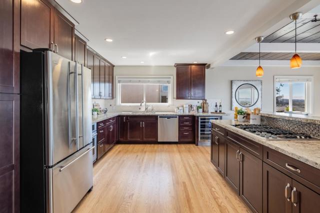 254 41st Avenue, San Mateo CA: https://media.crmls.org/mediaz/cb0dbbd1-5e4c-46b1-8ee0-0908865788b4.jpg