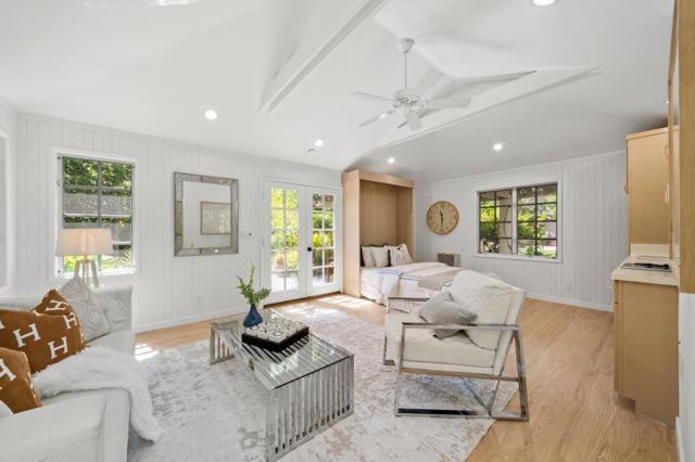 2365 Waverley Street, Palo Alto CA: https://media.crmls.org/mediaz/cb0e6c9c-d433-44f8-ae2f-4c8b05580bd4.jpg