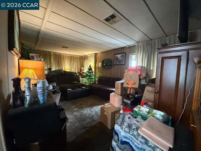 28227 Murcia St, Hayward CA: https://media.crmls.org/mediaz/cb0eba99-5d20-412a-96a7-80f470e417e3.jpg