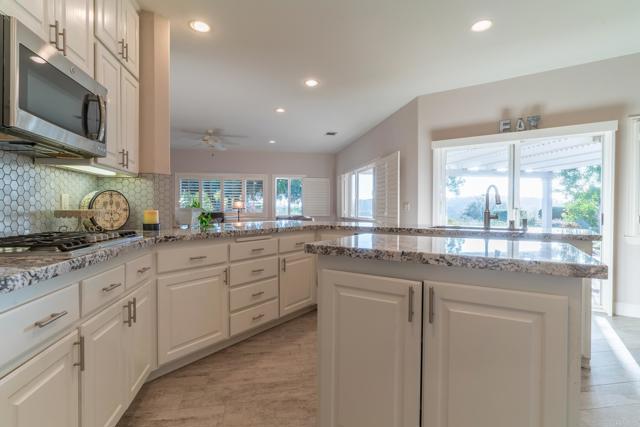 30646 Red Hawk Road, Valley Center CA: https://media.crmls.org/mediaz/cb0f0724-2453-4bd4-b97b-eee4c844c415.jpg