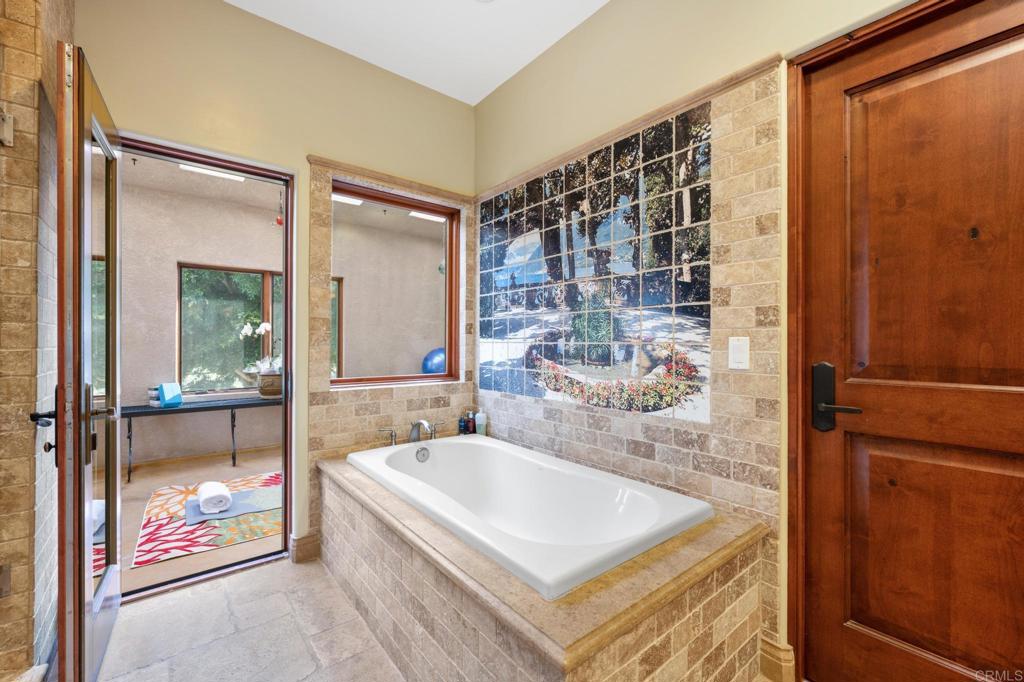 MLS #NDP2402200 image #32