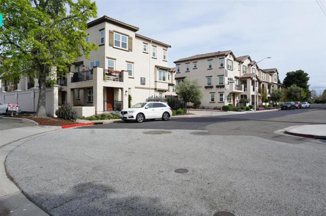 Image 4 of 31 For 820 Civic Center Drive