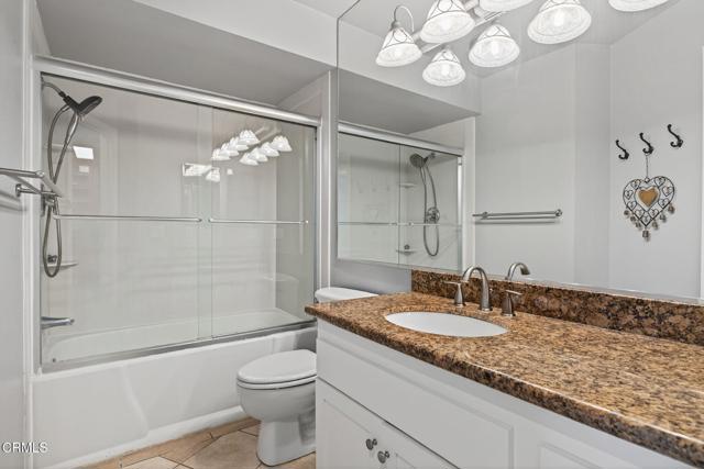 2901 Peninsula Road, Oxnard CA: https://media.crmls.org/mediaz/cb11e917-dcef-4e2e-8148-50b64b051242.jpg