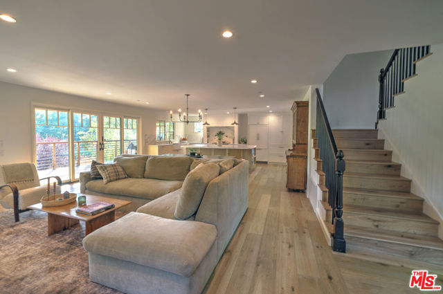 2310 Laguna Circle Drive, Agoura Hills CA: https://media.crmls.org/mediaz/cb1256f6-8b0f-4aef-9f3d-d3af988a9886.jpg