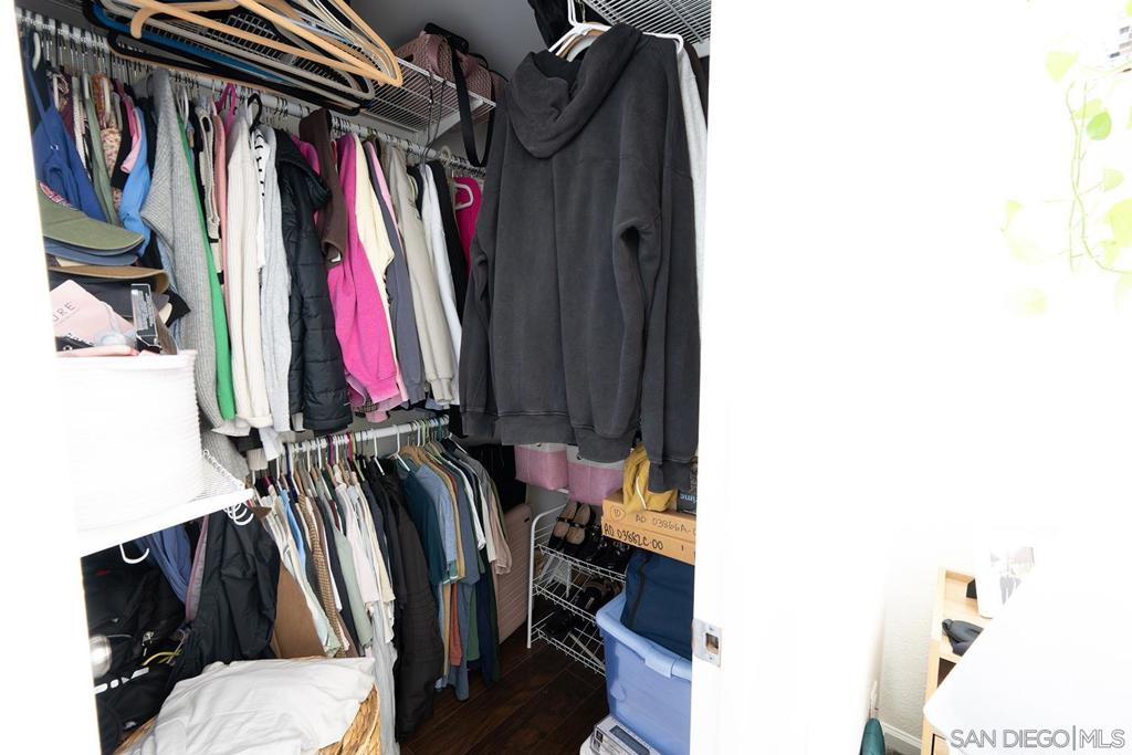 4211 Iowa St - photo 11