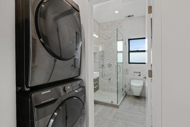 104 Oak Park Drive, Los Gatos CA: https://media.crmls.org/mediaz/cb139531-d152-4d85-a9d2-7a23a2b94d02.jpg