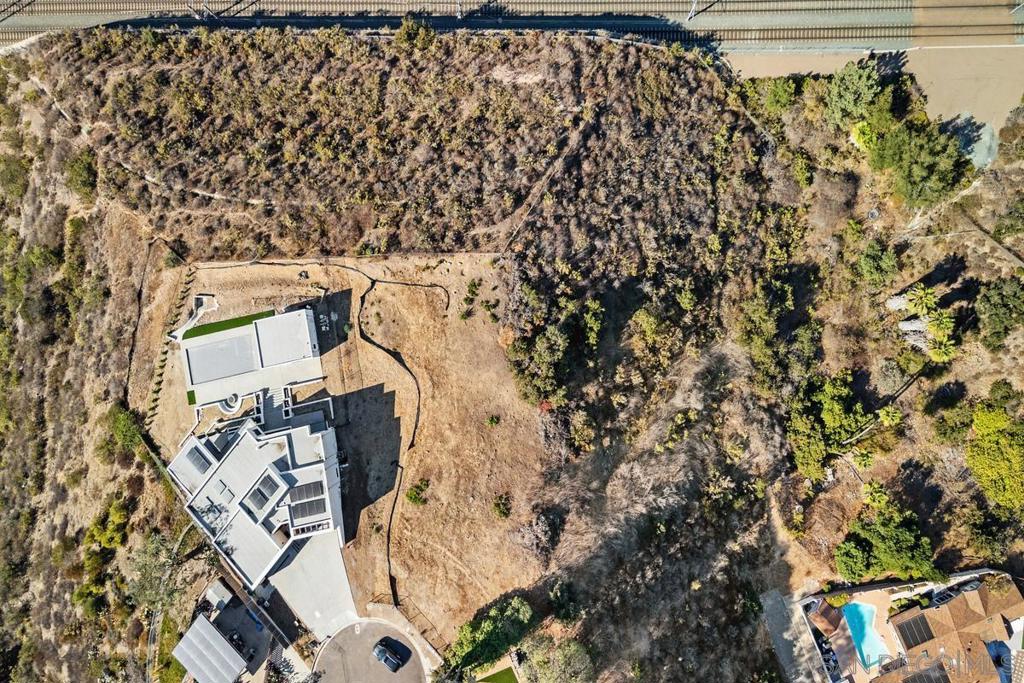 MLS #250041048SD image #2