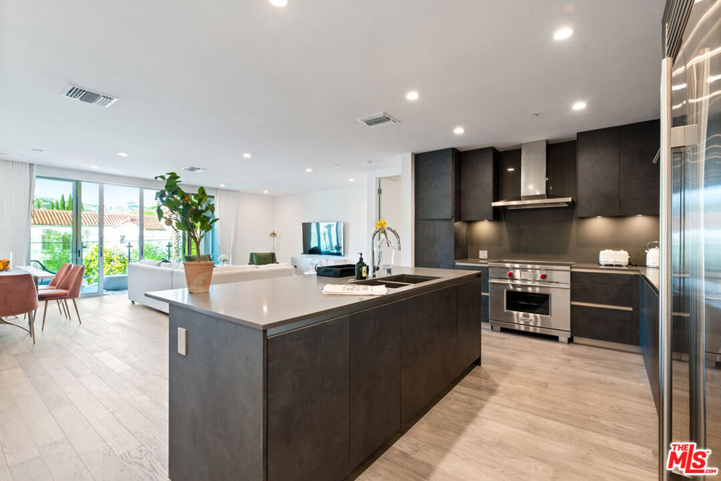 728 N Sweetzer Avenue #317