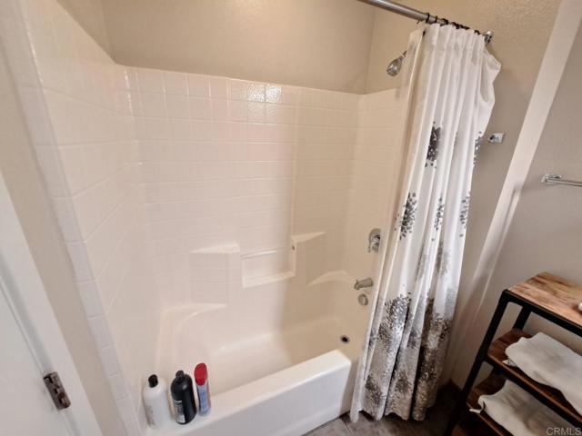 Detail Gallery Image 5 of 8 For 699 14th St, San Diego,  CA 92101 - 1 Beds | 1 Baths