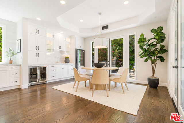 11797 CHAPARAL Street, Los Angeles CA: https://media.crmls.org/mediaz/cb16048a-4b4c-4bee-a8dc-ee898bbffe9c.jpg
