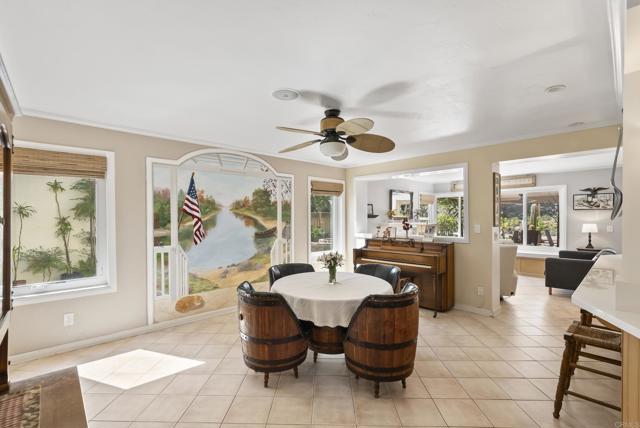 Detail Gallery Image 6 of 47 For 4989 Corte Playa Encino, San Diego,  CA 92124 - 4 Beds | 2/1 Baths