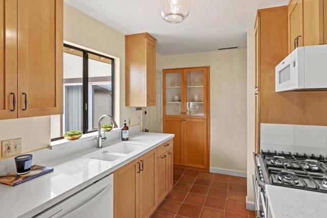 605 Sage Court, Pacific Grove CA: https://media.crmls.org/mediaz/cb17c451-db81-4438-aab5-4c28d306d320.jpg