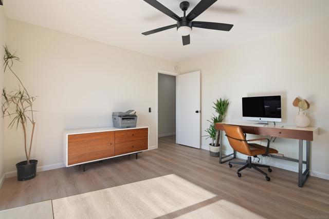 2524 Luciernaga St, Carlsbad CA: https://media.crmls.org/mediaz/cb193da9-e7b9-456d-9ffd-713dadcf11e0.jpg