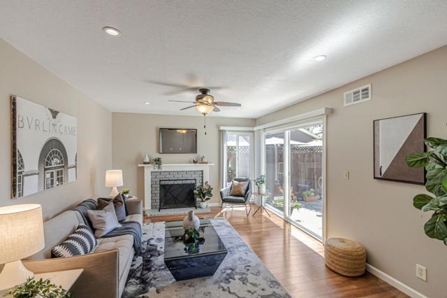 720 Glenburry Way, San Jose CA: https://media.crmls.org/mediaz/cb1a26fb-2a20-437a-a395-cd058309e24d.jpg