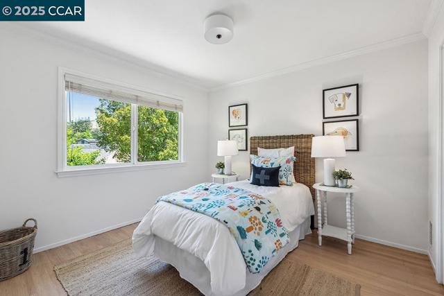1245 Rimer Dr, Moraga CA: https://media.crmls.org/mediaz/cb1a544d-0477-4bf0-b9fd-8d13731a6b9e.jpg
