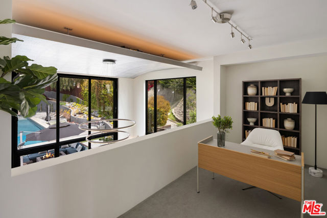 5751 Valley Oak Drive, Los Angeles CA: https://media.crmls.org/mediaz/cb1b28cf-5b46-4340-81f6-acdc1b43cb8c.jpg