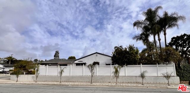 1320 Marlei Road, La Habra CA: https://media.crmls.org/mediaz/cb1b831e-5f44-4a76-a26c-81f490086457.jpg