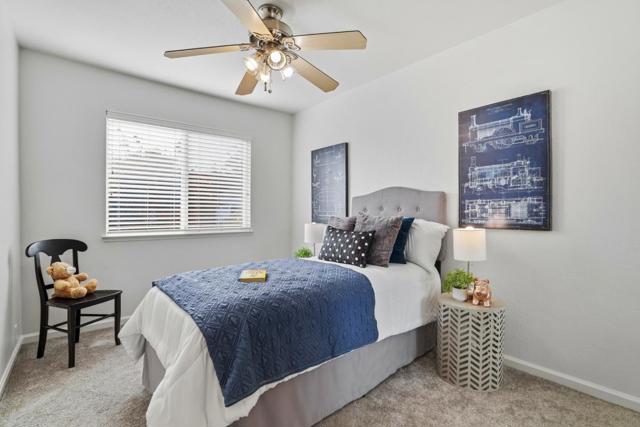 215 Elm Wood Court, Los Gatos CA: https://media.crmls.org/mediaz/cb1b8e07-1ac2-4cf8-82e3-8171bf639f96.jpg