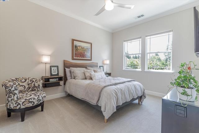 Image 41 of 60 For 2531 Leona Pl