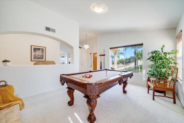 Detail Gallery Image 10 of 38 For 16996 Archie Moore Ring, Ramona,  CA 92065 - 4 Beds | 2/1 Baths