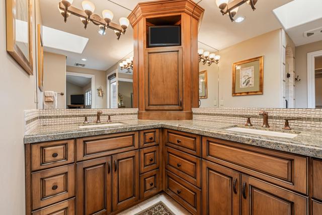 Image 25 of 56 For 133 Juan Circle