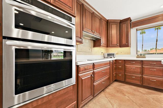 Detail Gallery Image 12 of 46 For 49 Conejo Cir, Palm Desert,  CA 92260 - 3 Beds | 3 Baths