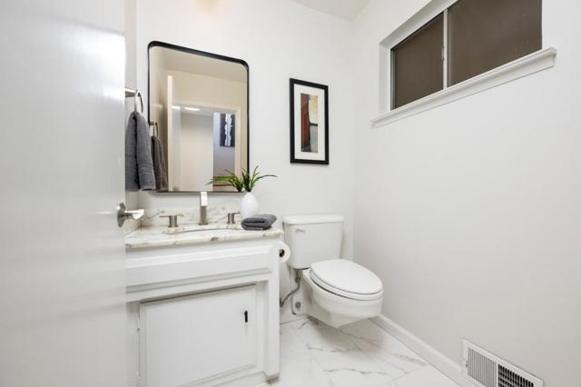 2131 Balmoral Court, San Mateo CA: https://media.crmls.org/mediaz/cb200bf9-8fce-4fb5-9785-6990d22b6fc3.jpg