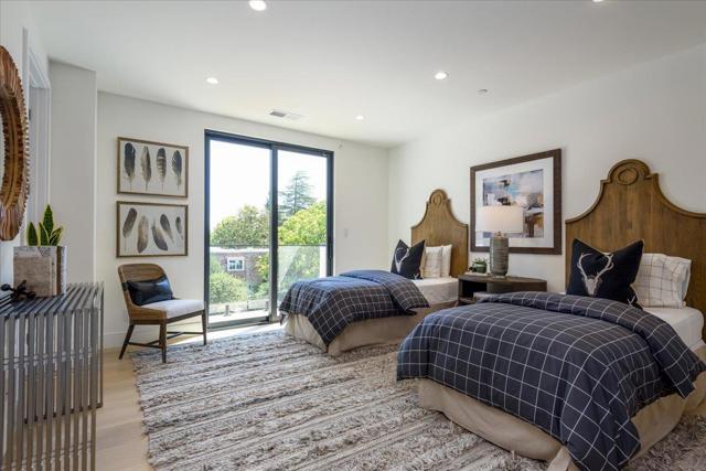 1025 Continental Drive, Menlo Park CA: https://media.crmls.org/mediaz/cb201cfc-beb6-48eb-917c-78fb0301d9fa.jpg