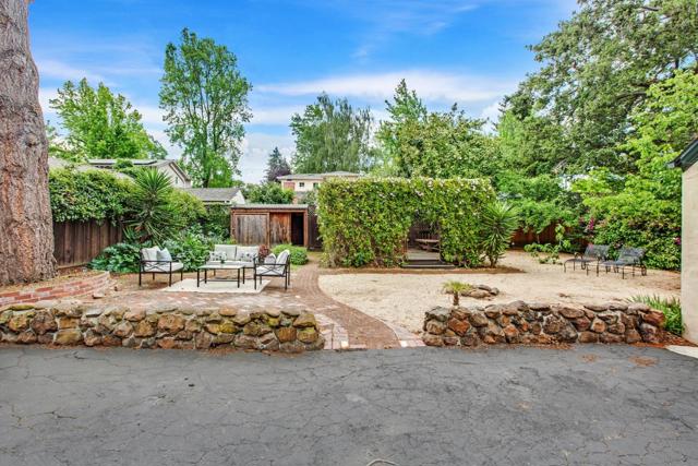 329 Pope Street, Menlo Park CA: https://media.crmls.org/mediaz/cb228fb6-bd04-4533-a44d-b24f21fe3dc8.jpg