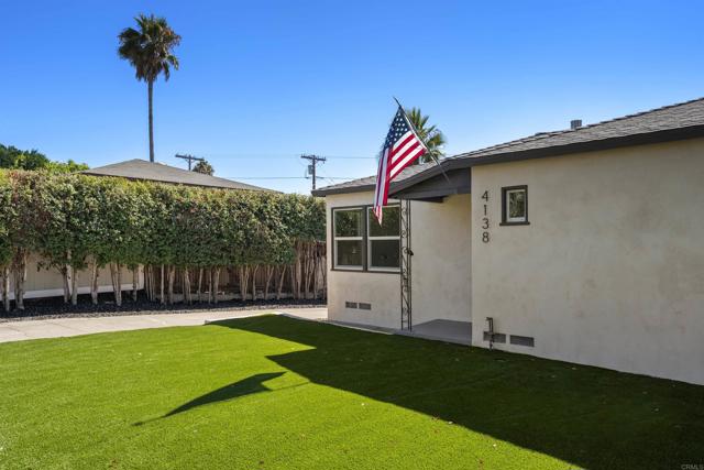 4138 Blackton Dr, La Mesa CA: https://media.crmls.org/mediaz/cb22ae85-65af-4bd0-ba9f-a7e3589f2c92.jpg