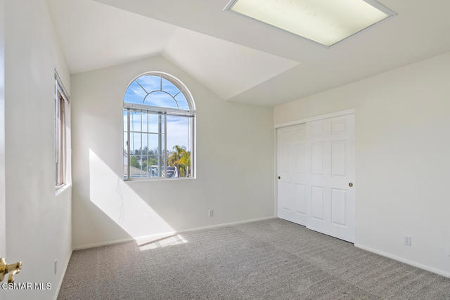 2219 Mapleleaf Avenue, Newbury Park CA: https://media.crmls.org/mediaz/cb243b3a-7af1-48e3-8a59-cdfbb904d119.jpg