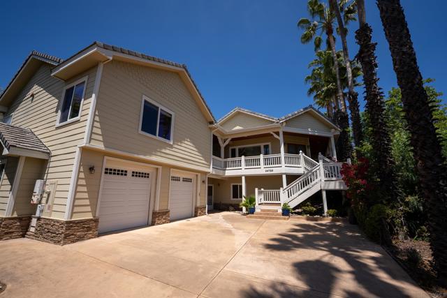 24726 Zanja Place, Ramona CA: https://media.crmls.org/mediaz/cb24a380-87a5-42ec-93a3-536fd2f4e74a.jpg