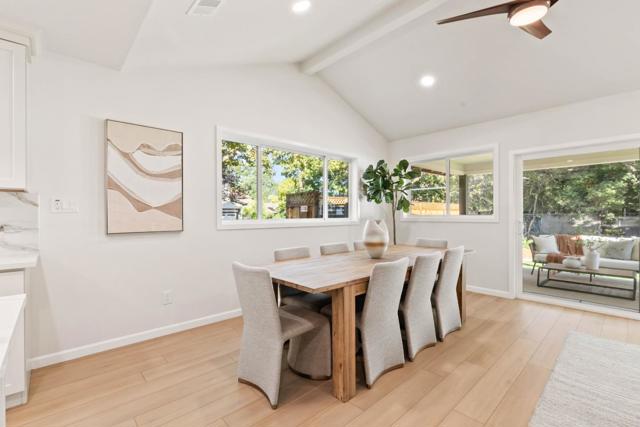 620 Iris Street, Redwood City CA: https://media.crmls.org/mediaz/cb251f2c-fa1e-4857-a2b3-bffb3cb624f3.jpg